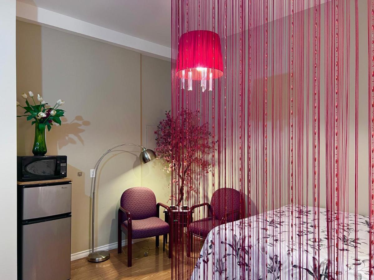 University Cabana Inn Вікторія Екстер'єр фото